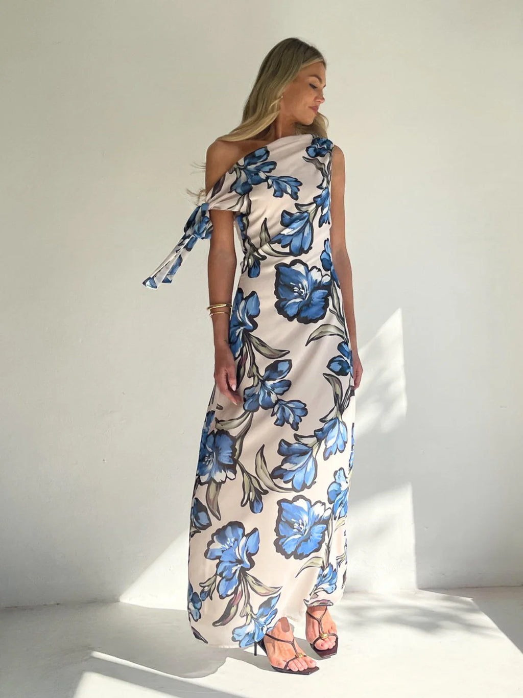 By Nicola Hayley Tie Maxi Dress Wakiki Floral