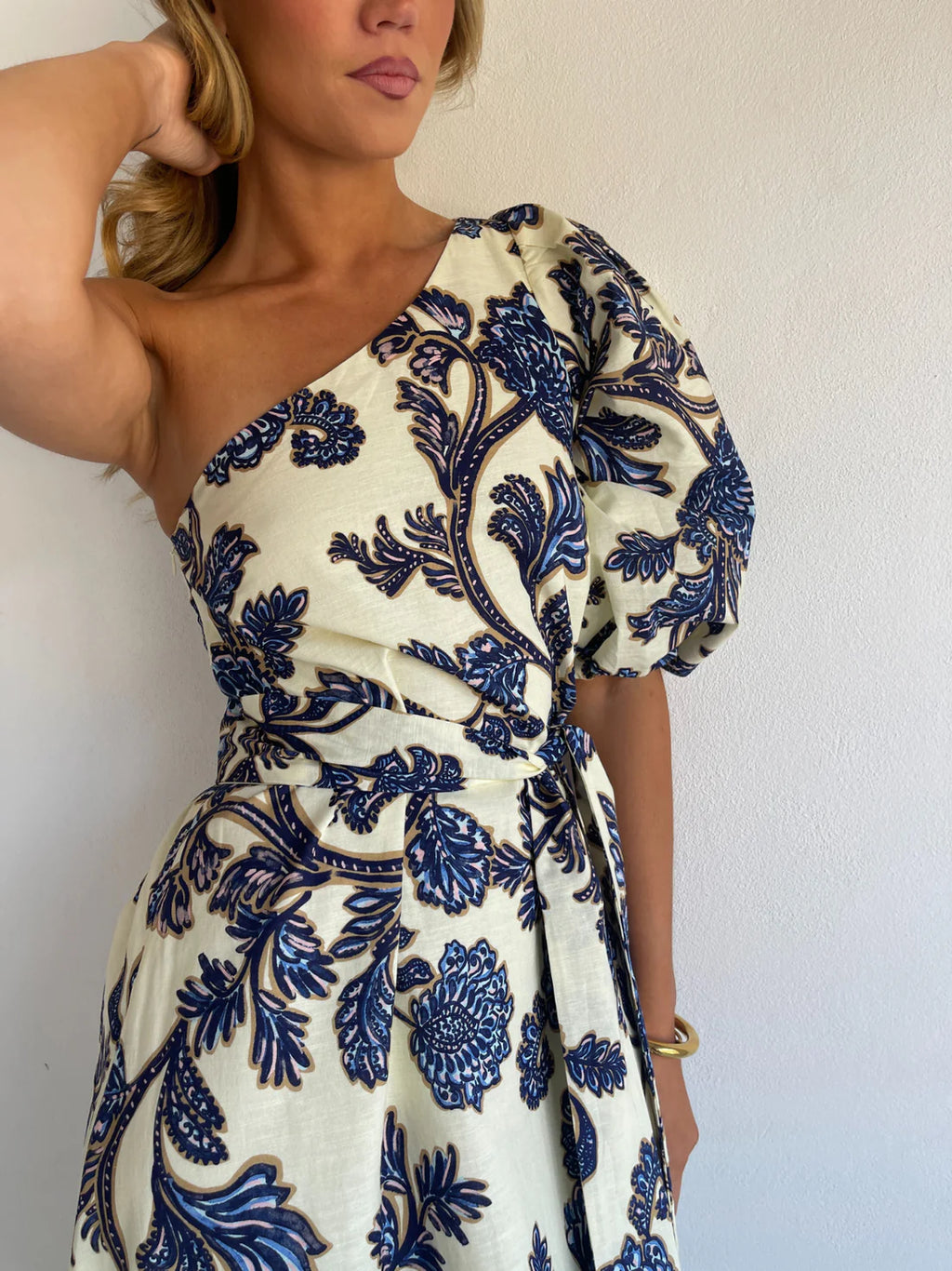 By Nicola Isla Maxi