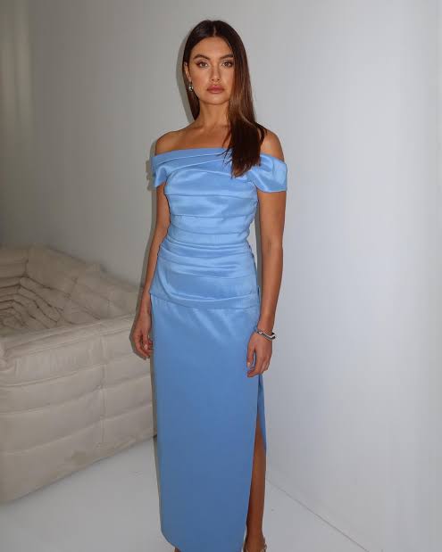 Sheike Elissa Gown