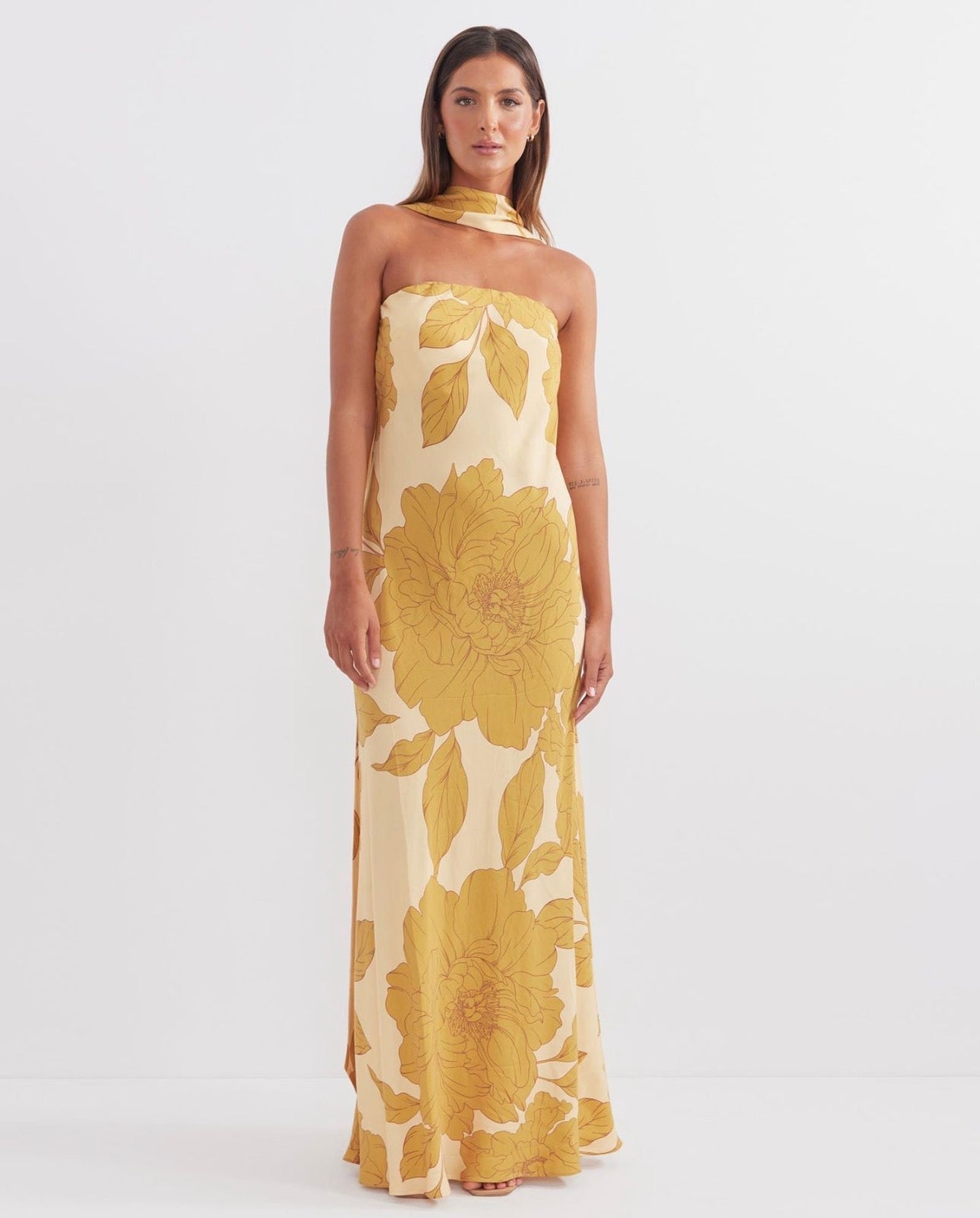 Pasduchas Soiree Midi Dress