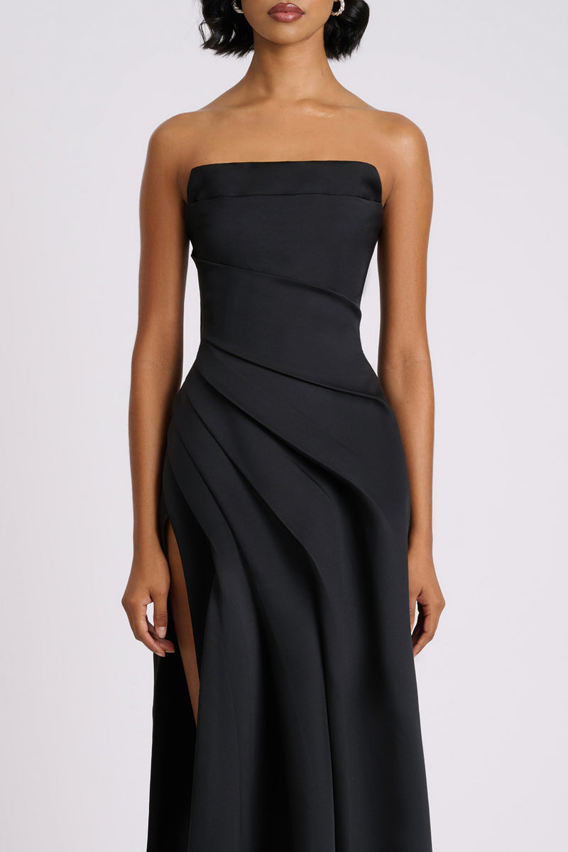 Eliya The Label Deanna Gown Black